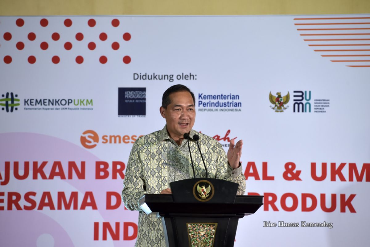 Perkuat UMKM agar mendunia, Mendag luncurkan platform Inaproduct.com