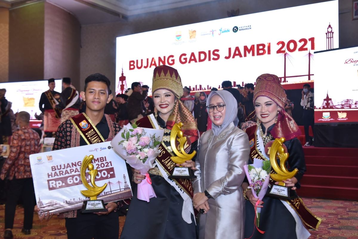 Dekranasda Batanghari andalkan Bujang-Gadis untuk promosi wisata