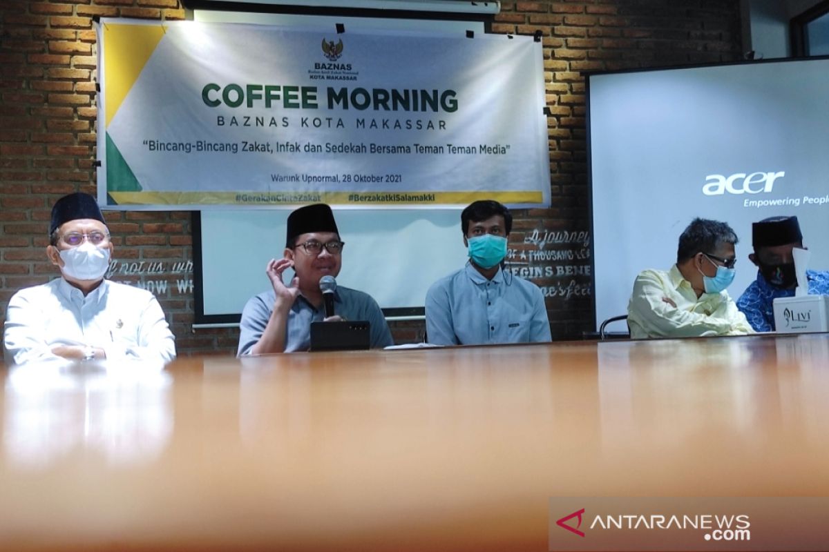 Baznas Makassar salurkan pengumpulan zakat Rp27 miliar