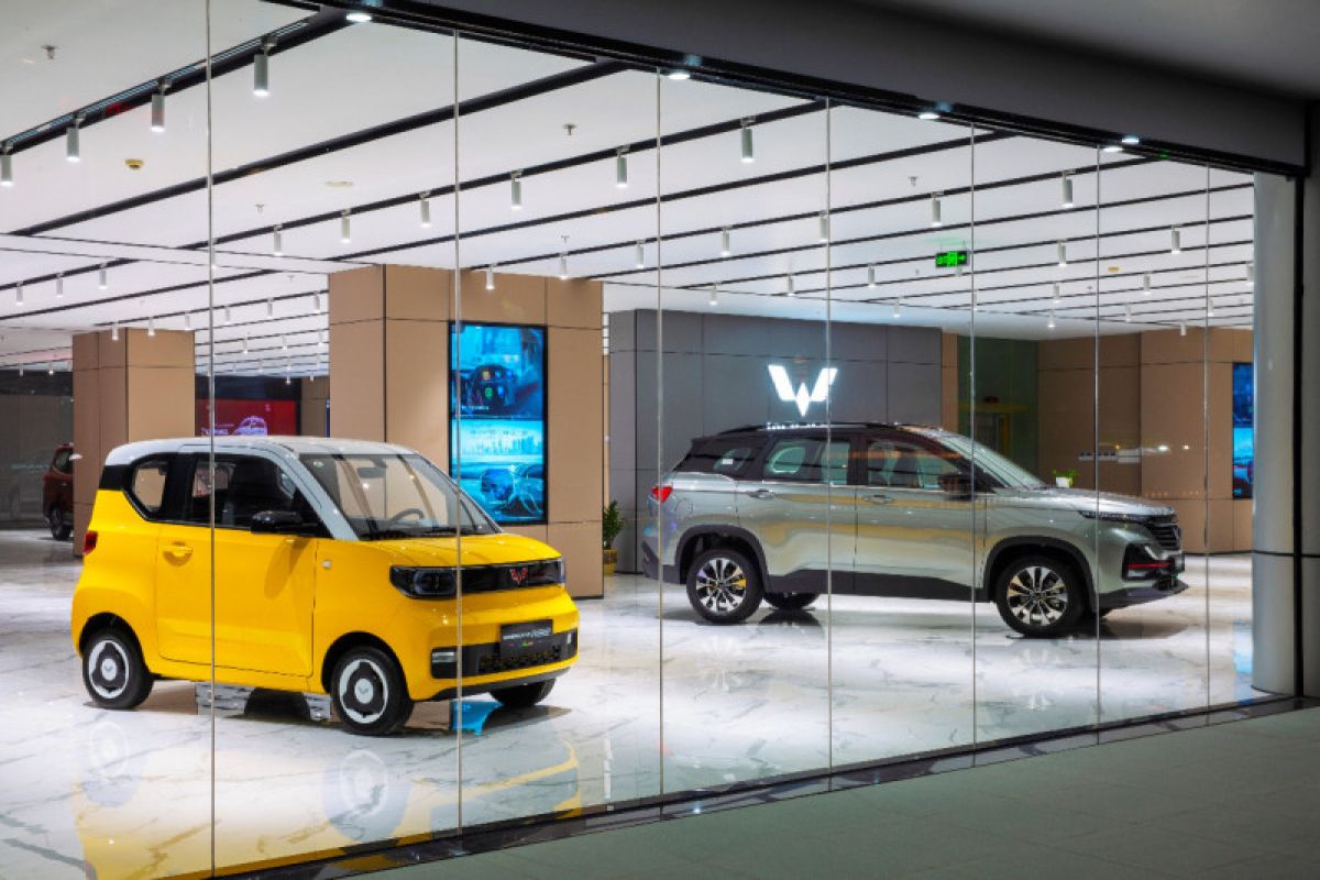 Flagship Wuling Center hadir pertama di Indonesia