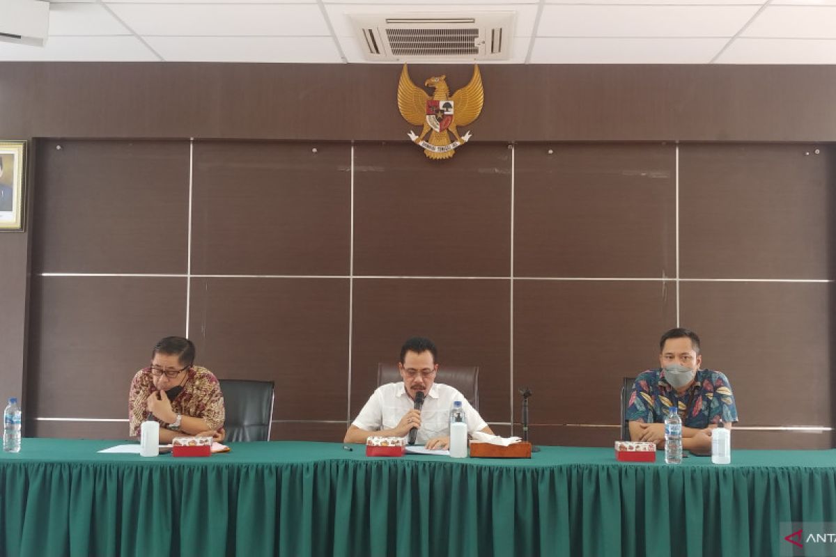 Kejati Sumatera Barat tetapkan 13 tersangka kasus korupsi ganti rugi tol