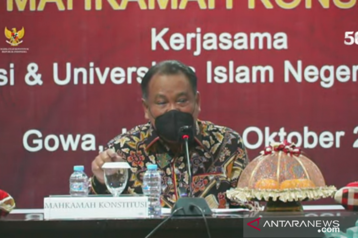 Hakim Konstitusi: Berhukum di Indonesia disinari sinar ketuhanan