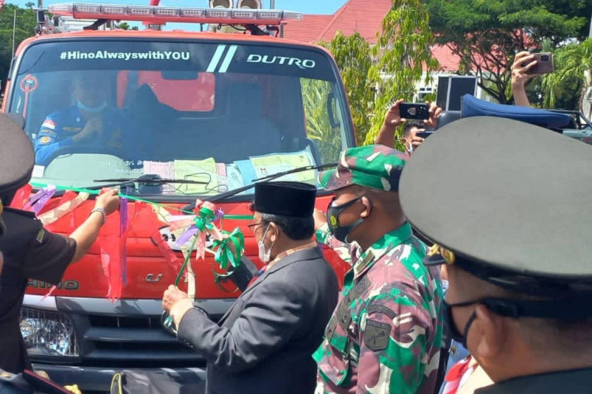 Gorontalo Utara terima bantuan mobil damkar