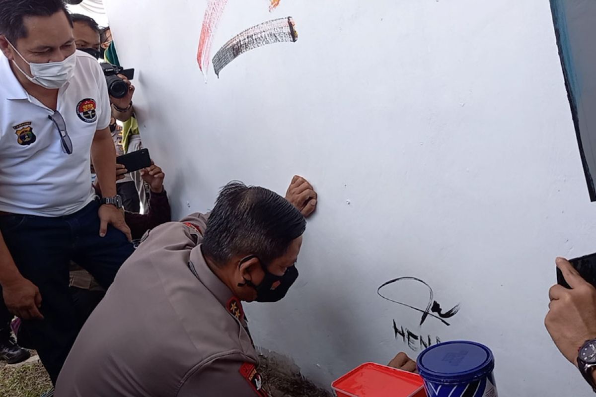Kapolda Lampung buka Festifal Mural di PKOR Way Halim