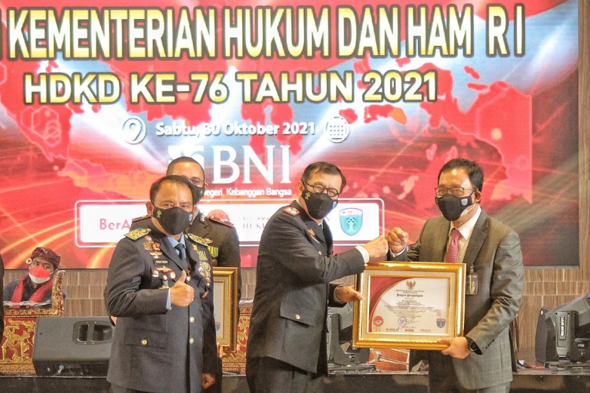 BNI peroleh penghargaan Bhakti Sosial dari Kemenkumham