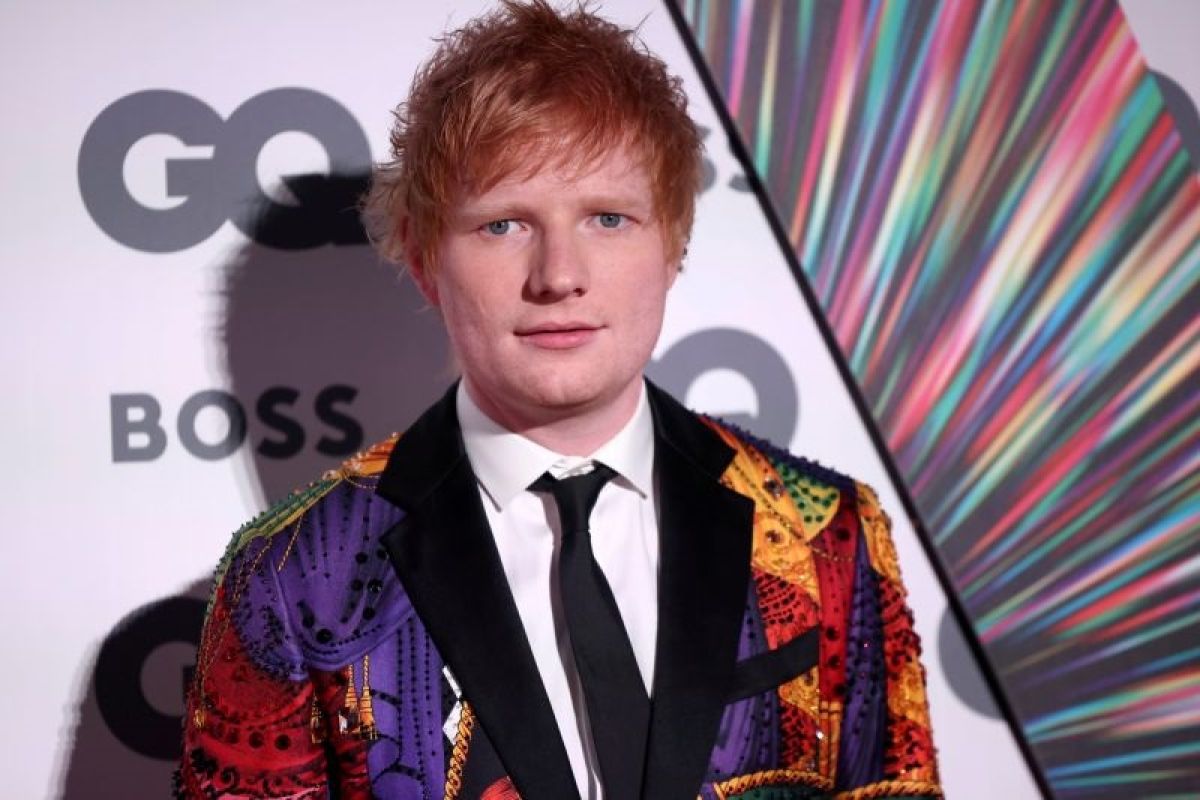 Ed Sheeran rilis album keempat di tengah menjalani masa isolasi mandiri COVID-19