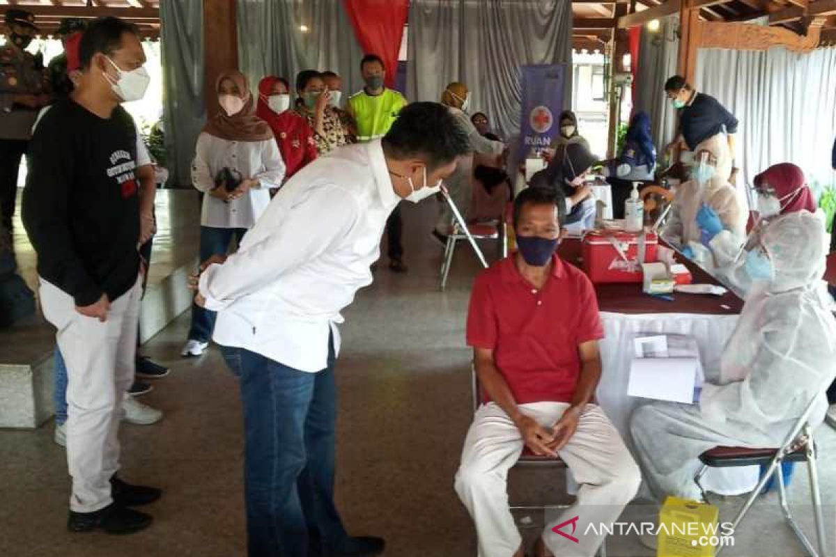 Vaksinasi COVID-19 di Kabupaten Magelang baru capai  45,91 persen