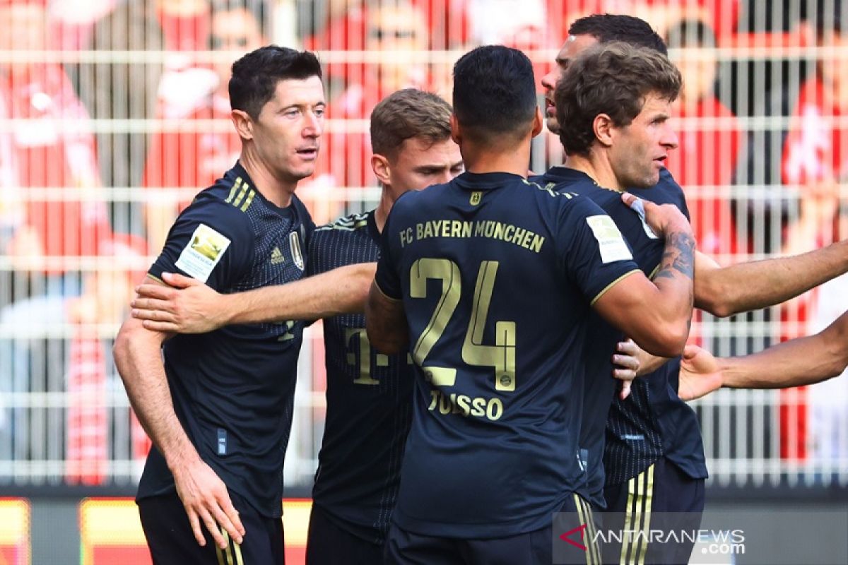 Liga Jerman: Bayern masih duduki puncak klasemen dibayangi Dortmund