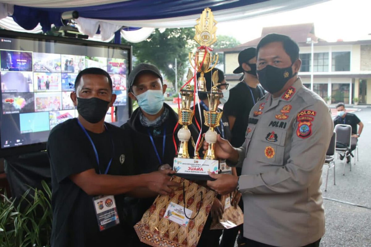 Tim Destroyer Art Bitung juara Bhayangkara Mural Festival Piala Kapolda Sulut