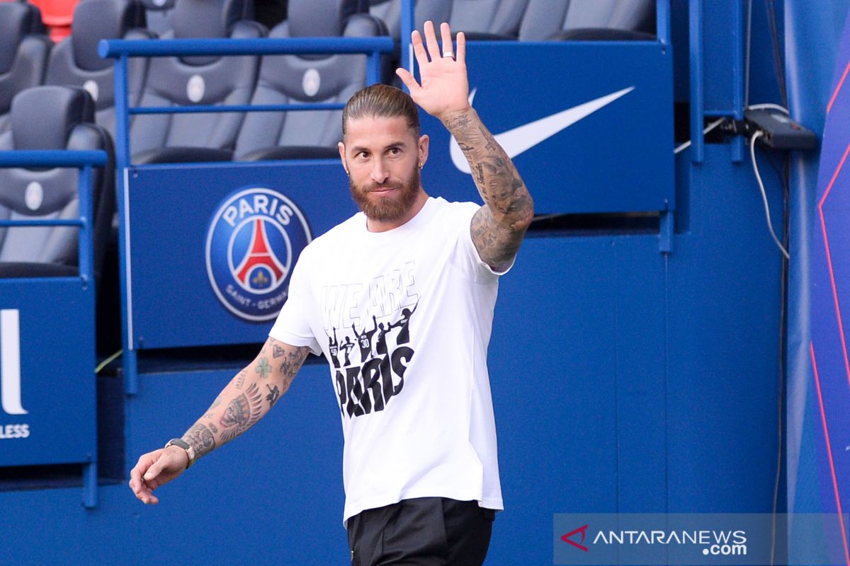 Liga Prancis: Tak kunjung pulih, PSG pertimbangkan putus kontrak Sergio Ramos