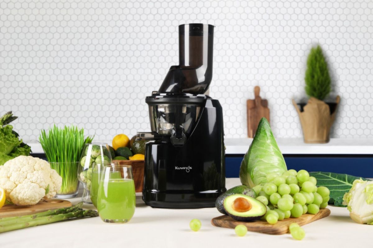 Cara mudah konsumsi jus dengan "slow juicer"