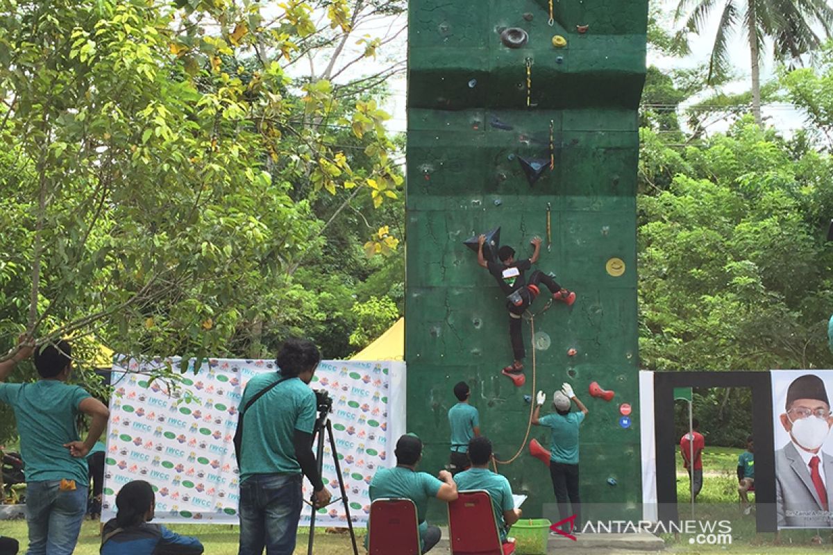 FPTI Maluku cari potensi atlet panjat tebing dari perguruan tinggi