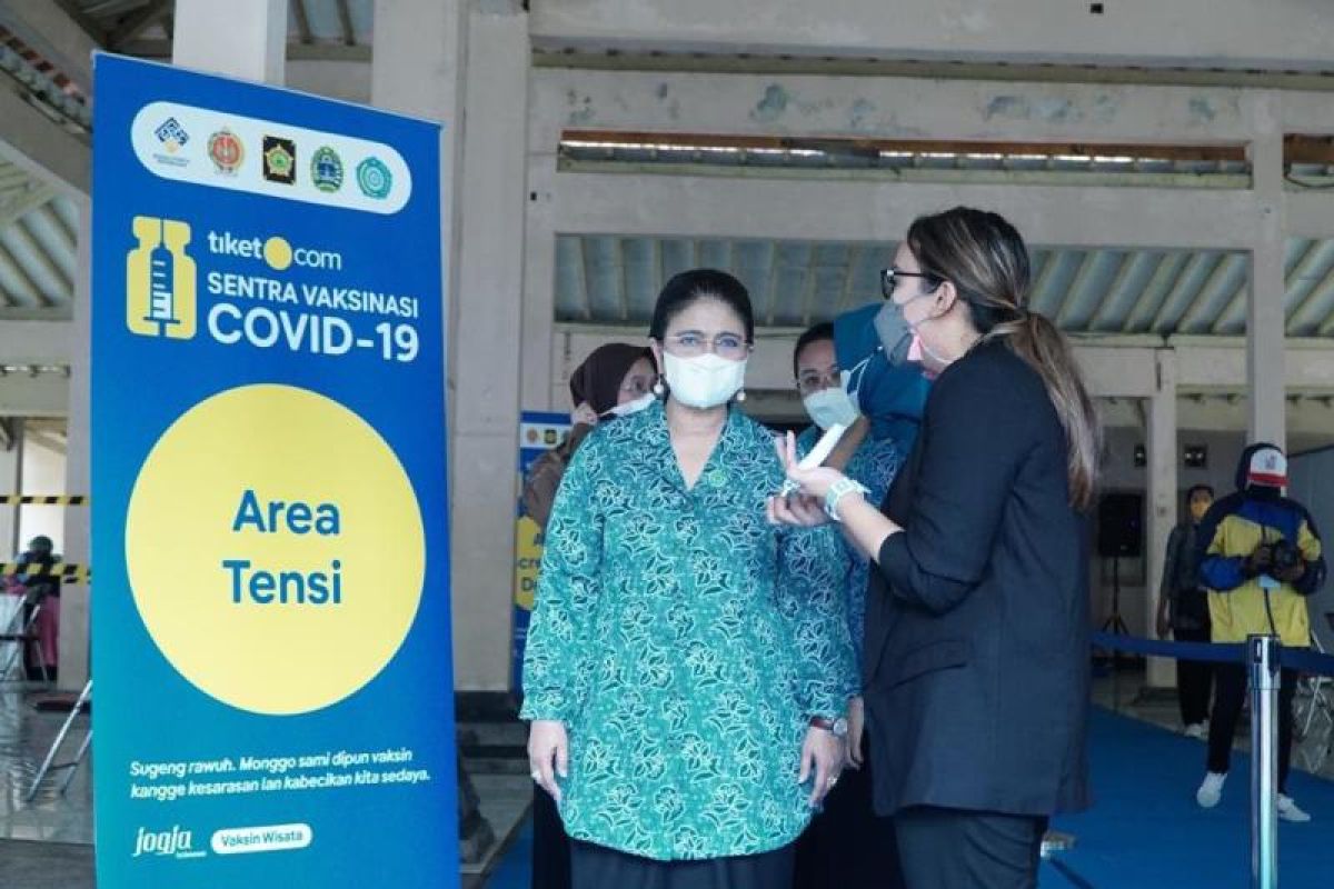 Tiket.com buka sentra vaksin tahap kedua di Gunung Kidul dan Kulon Progo