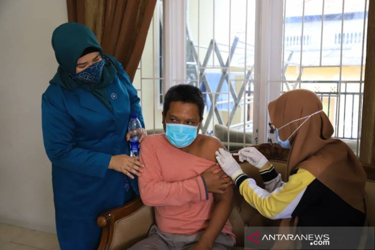 Wali Kota Tangerang imbau masyarakat agar tetap disiplin protokol kesehatan