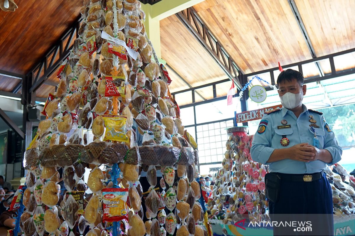 Petugas dan warga binaan Lapas Gorontalo menggelar tradisi Walima