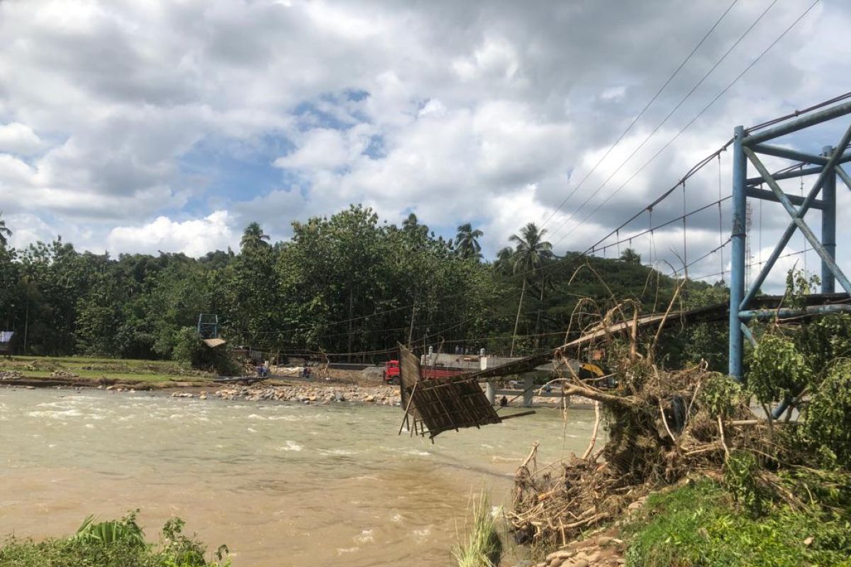 Lima kecamatan di OKU siaga banjir dan tanah longsor