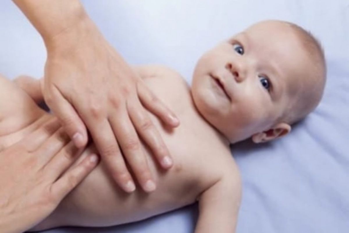Penggunaan minyak telon tak disarankan untuk bayi baru lahir
