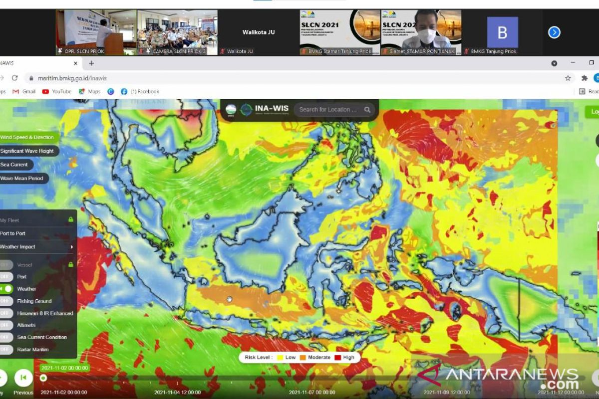 North Jakarta helps 100 fishermen join weather school