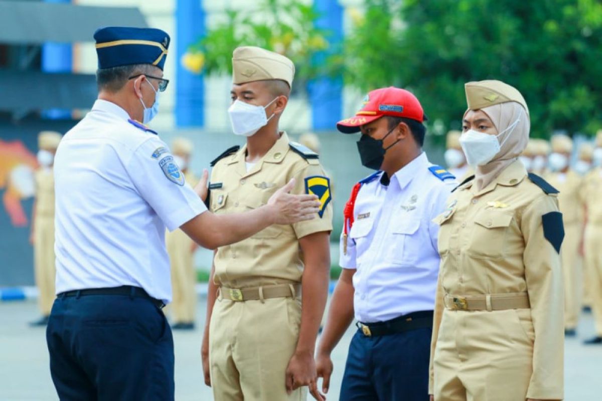 Direktur Poltekbang Surabaya beri motivasi 232 taruna baru