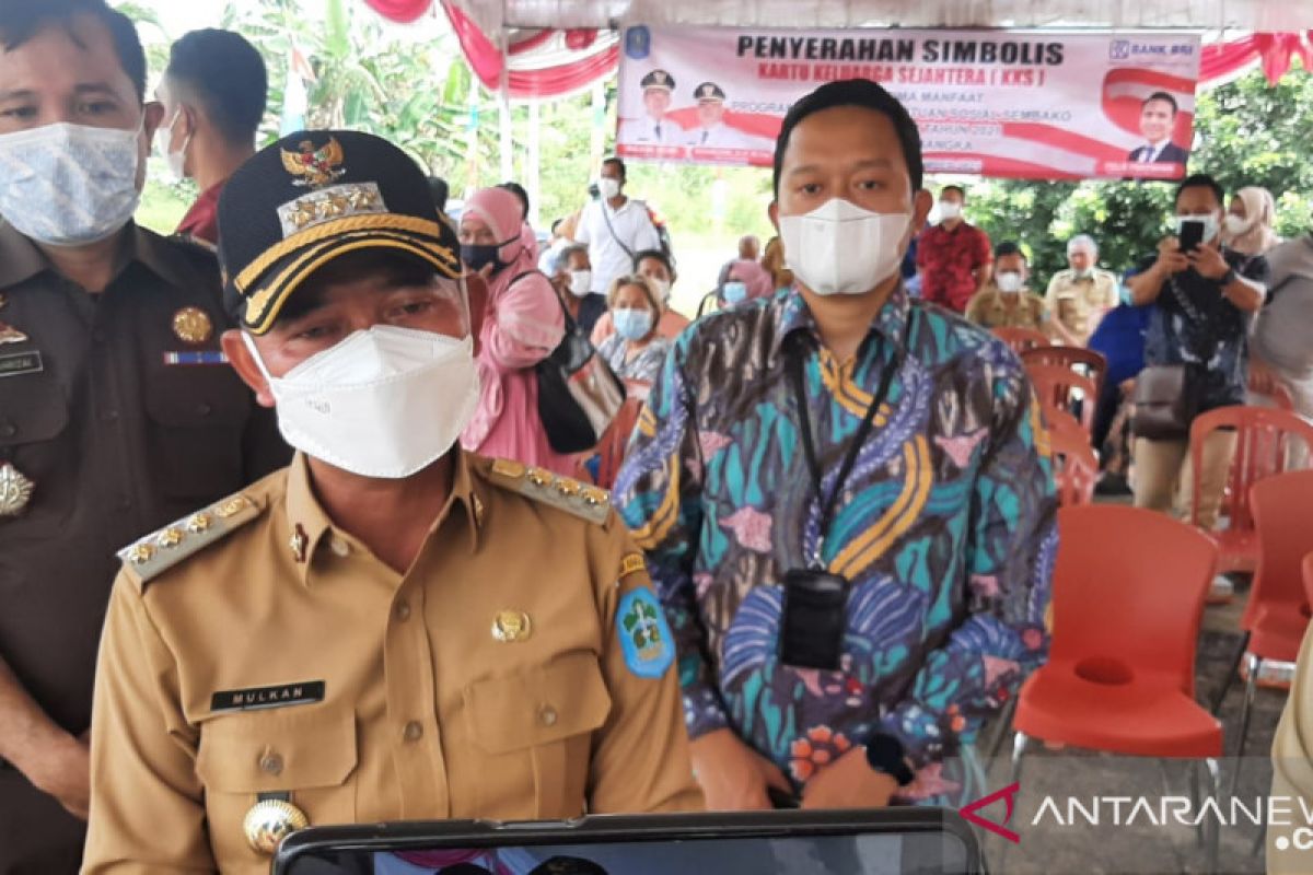 Pemkab Bangka salurkan bantuan program non tunai KKS