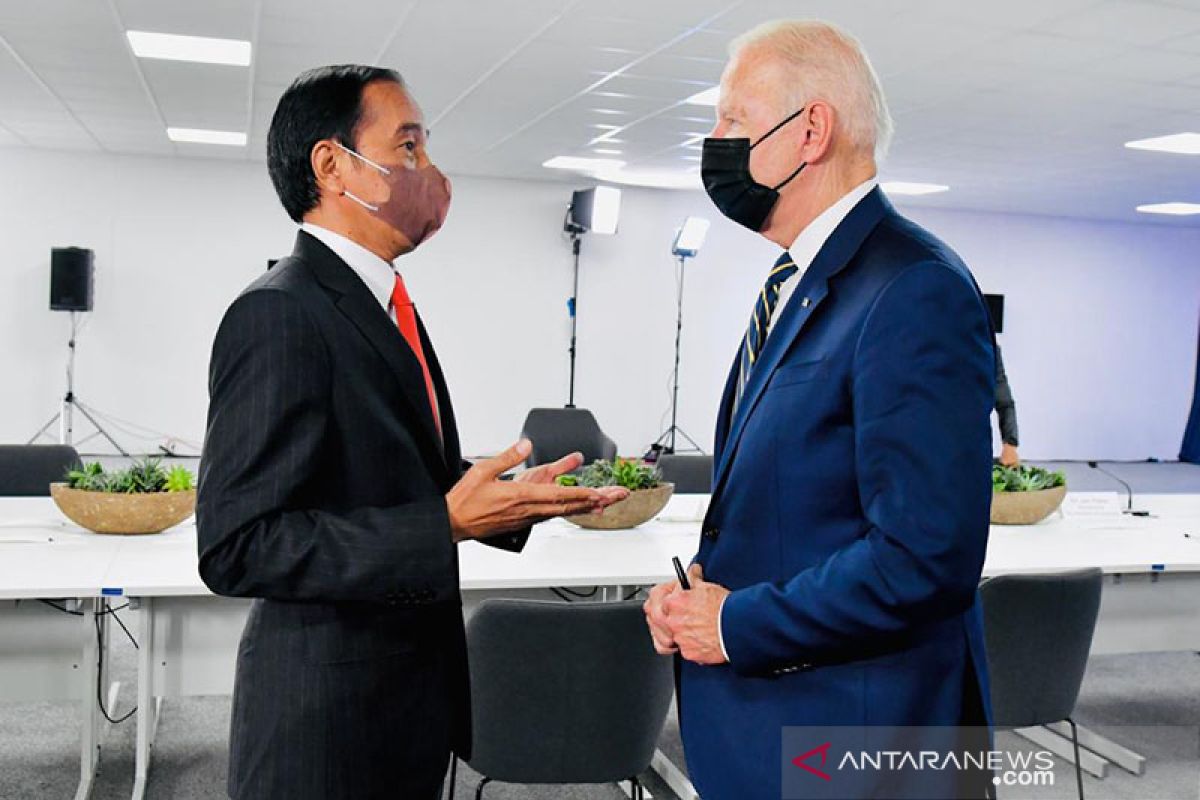 Jokowi holds meeting with Biden to intensify bilateral cooperation