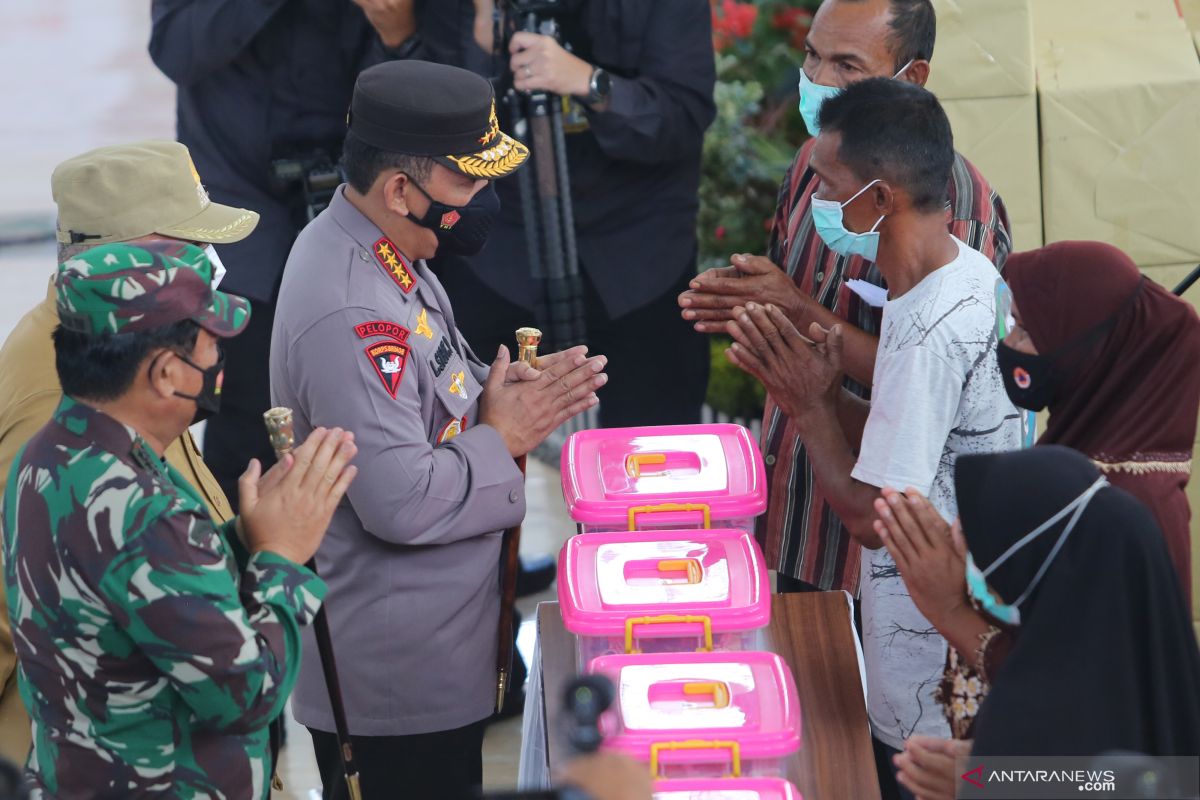 Kapolri berharap Aceh bisa kejar target vaksinasi