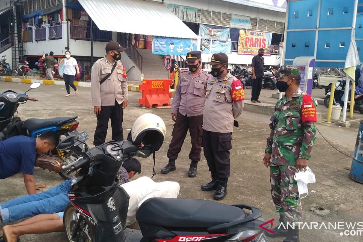 Antisipasi gelombang ketiga COVID-19, Pemkab Tangerang intensifkan penguatan satgas tingkat RT/RW