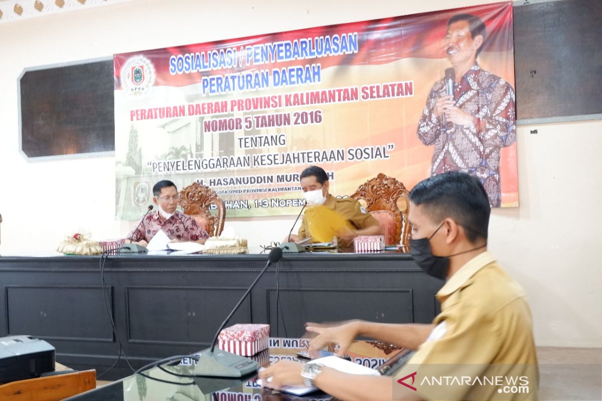 Anggota DPRD Kalsel ingatkan mereka yang berhak dapatkan bansos