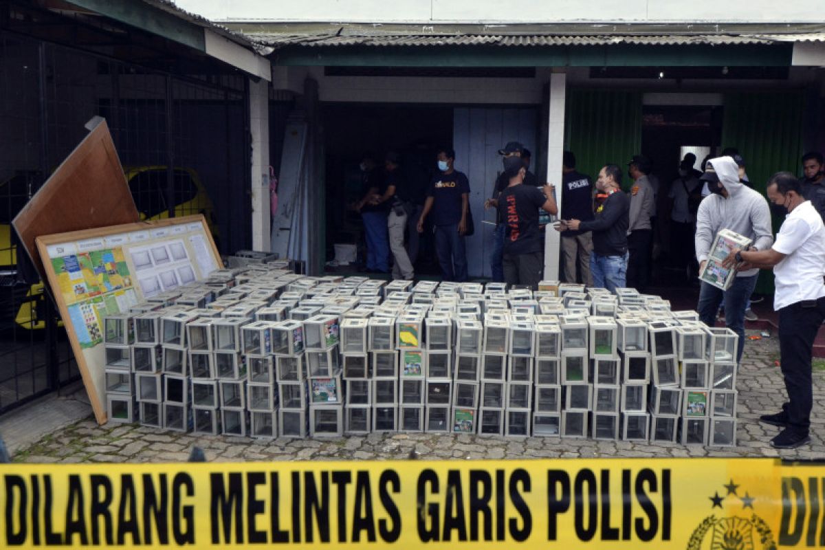 Densus 88 tangkap lagi empat teroris JI di Lampung