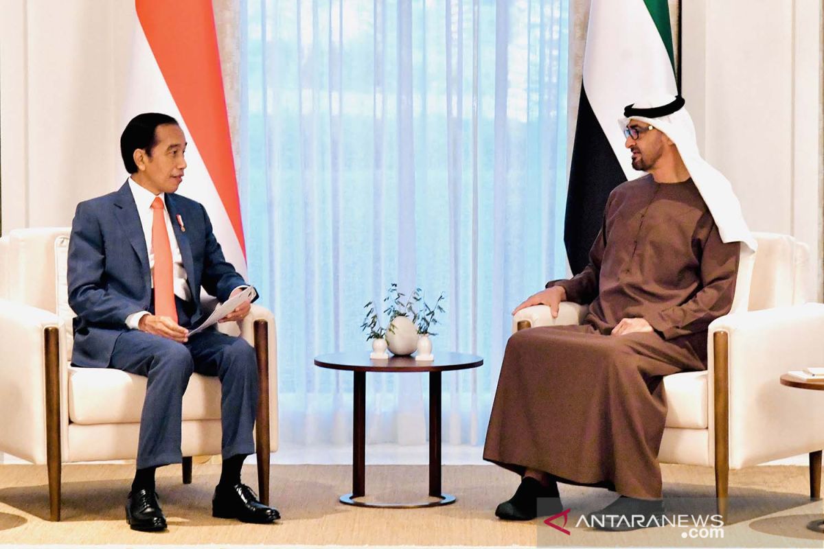 Joko Widodo tinjau jalan dengan nama dirinya di Abu Dhabi