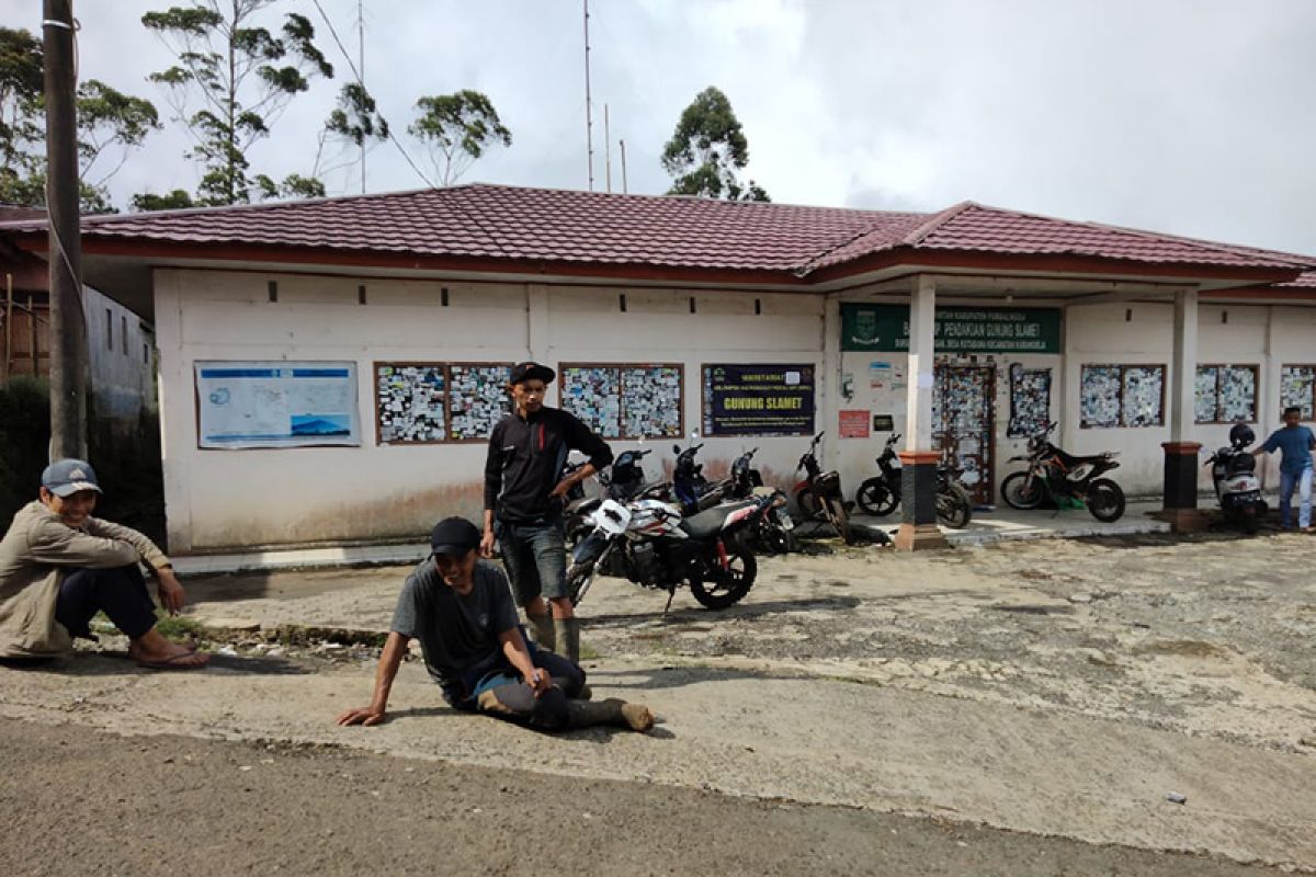 Puluhan pendaki senior bakal mendaki Gunung Slamet