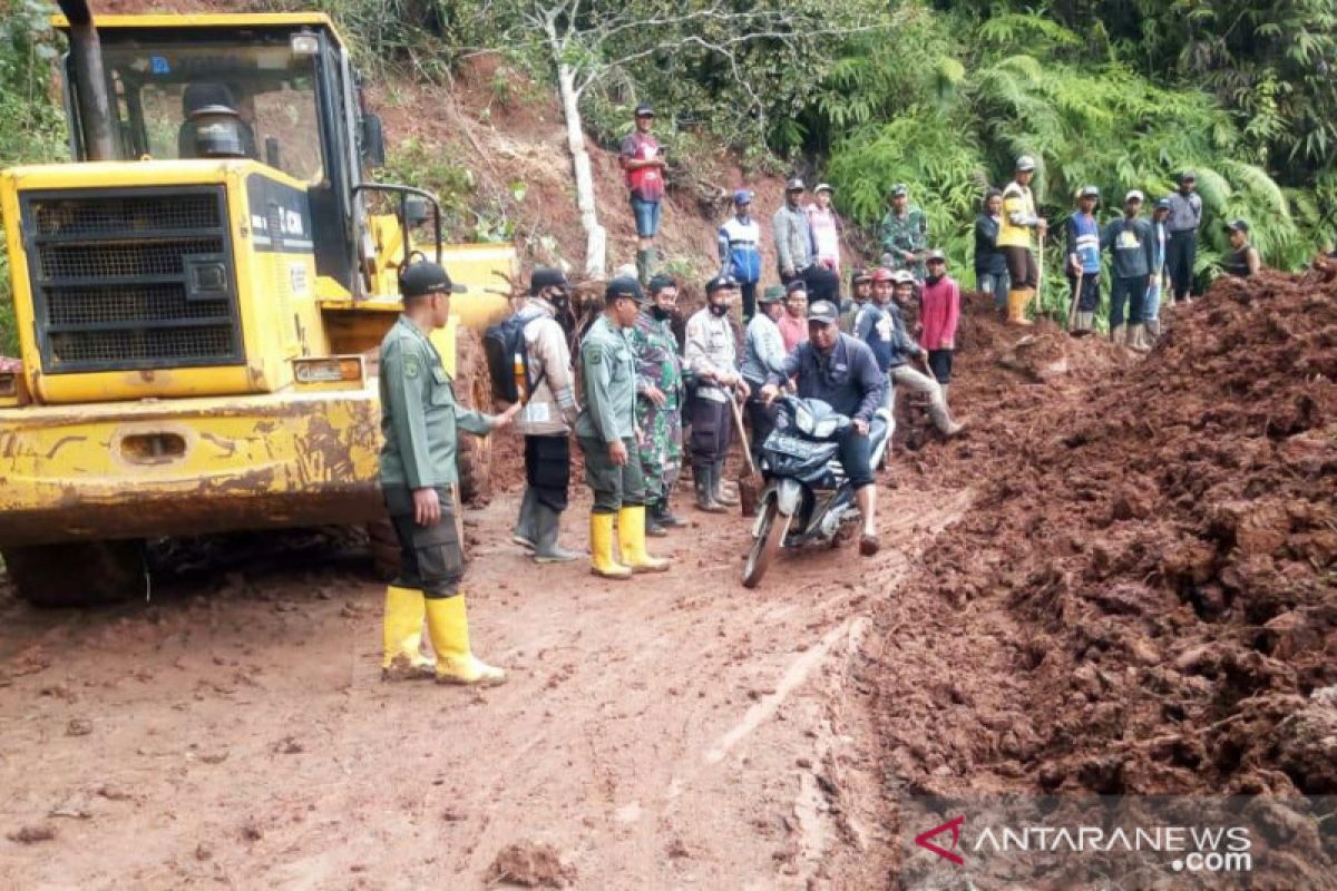 Cianjur tetapkan status siaga bencana hidrometeorologi hingga Mei 2022