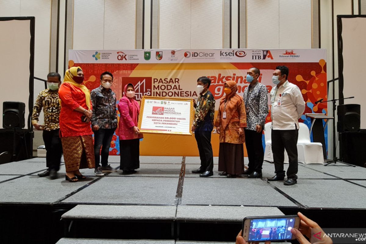 Alumni ITB dan Pasar Modal Indonesia alokasikan 60 ribu vaksin COVID-19 di Pekanbaru