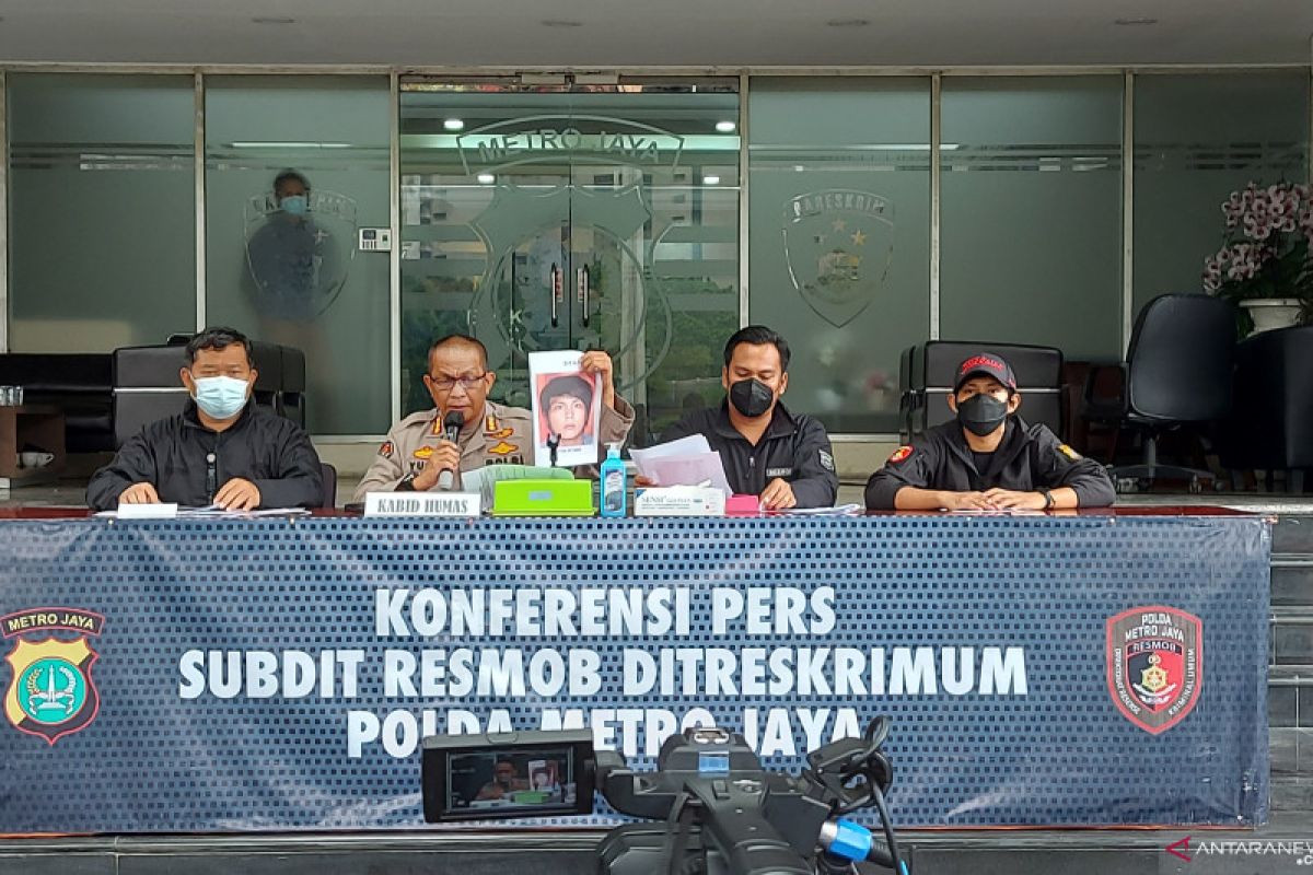 Kasus mayat terikat di Bekasi terungkap, dua tersangka ditangkap