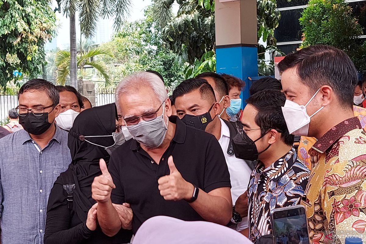 Iwan Fals  laporkan kasus pencemaran nama baik ke Polda Metro Jaya