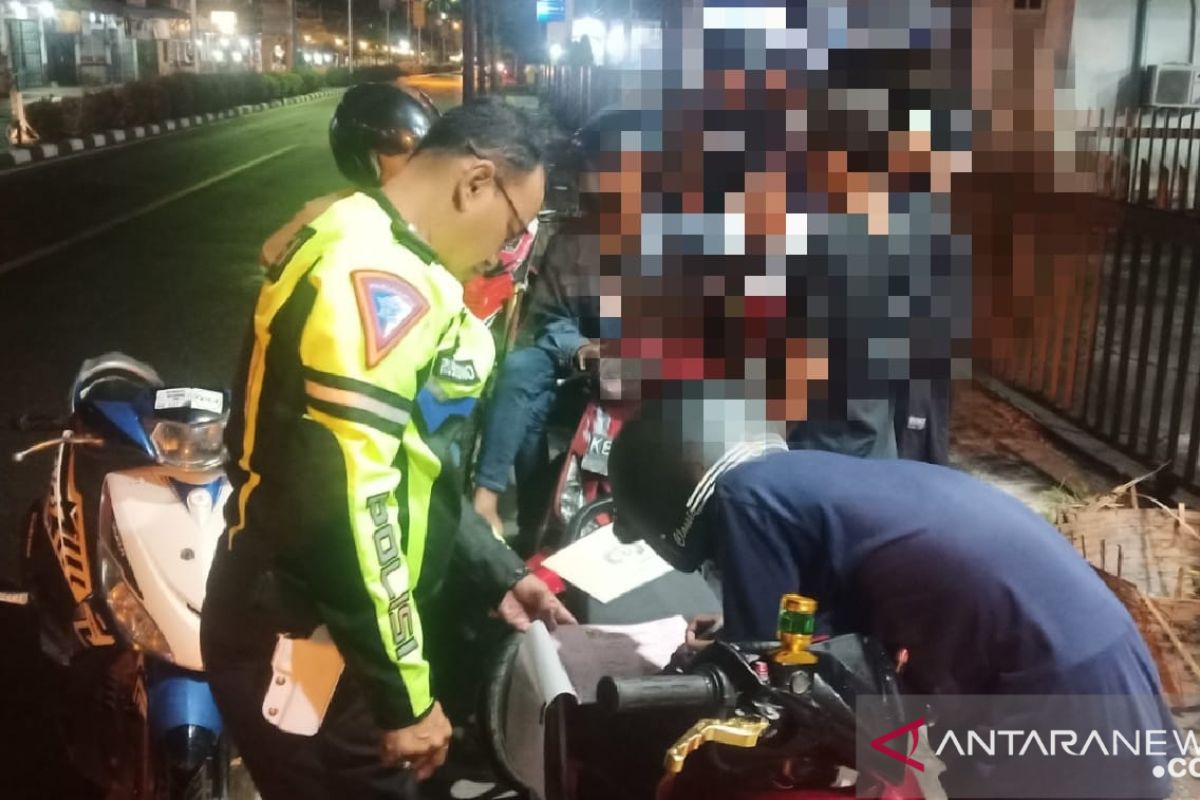 Satlantas Polres Singkawang tertibkan  pembalap Liar