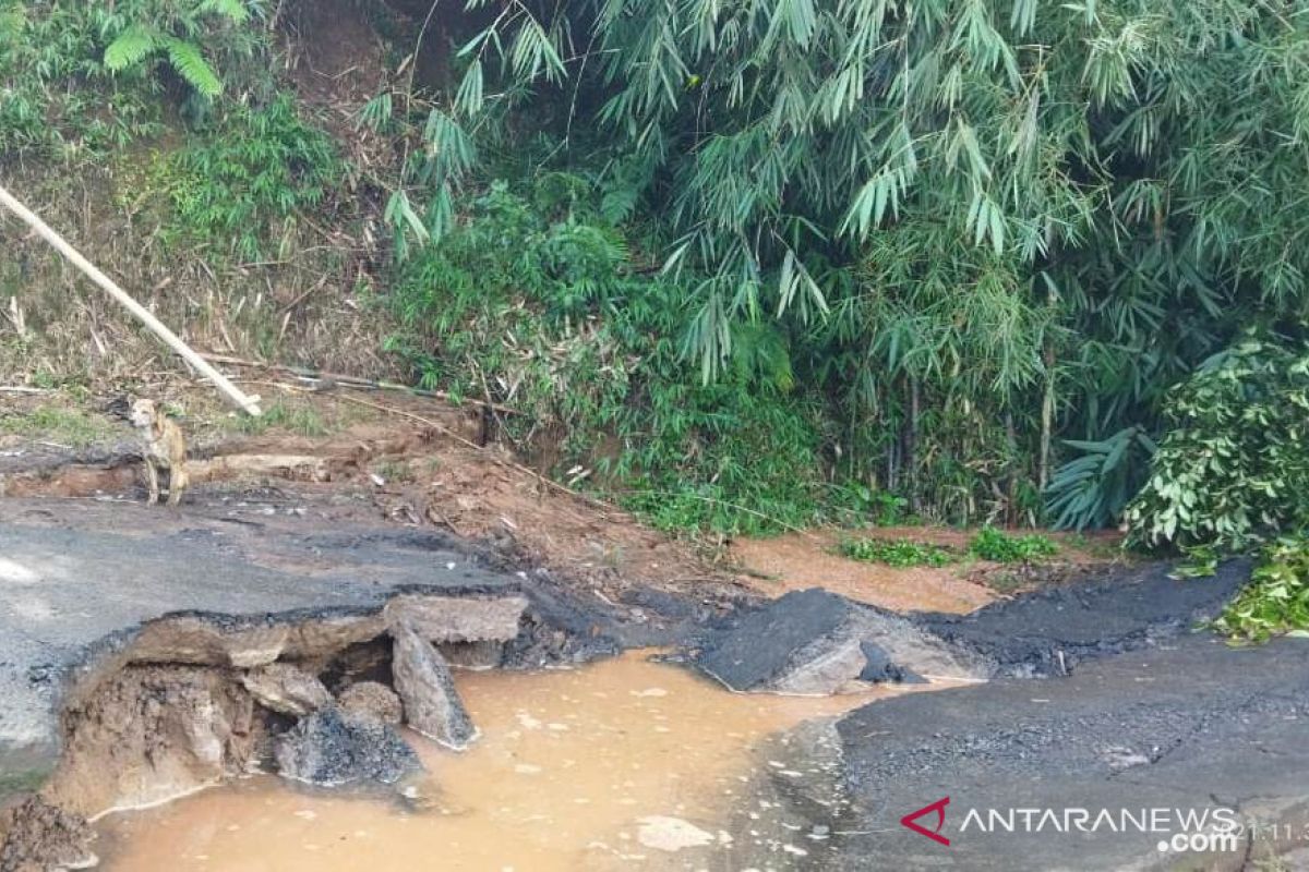 BPBD Cianjur catat 20 bencana alam terjadi selama sepekan terakhir