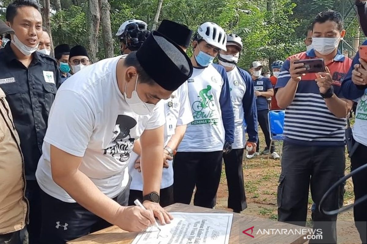 Taj Yasin dorong pengembangan wisata untuk pemulihan ekonomi