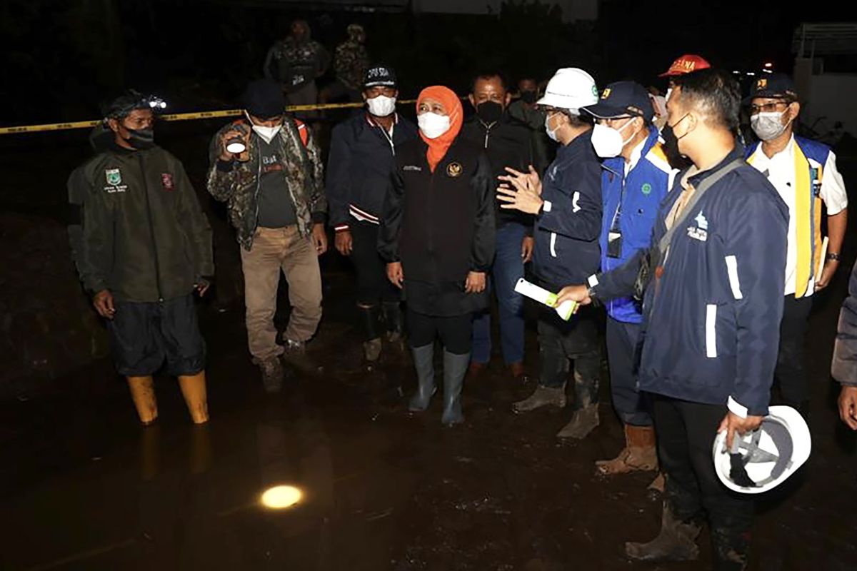 Gubernur Khofifah cek penanganan banjir bandang Kota Batu