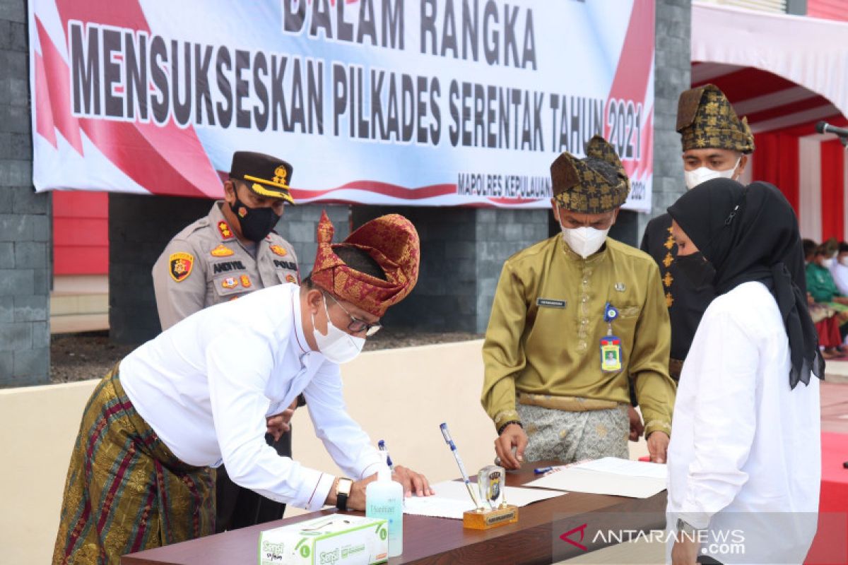 Pemkab bersama Polres Kepulauan Meranti deklarasi Pilkades serentak