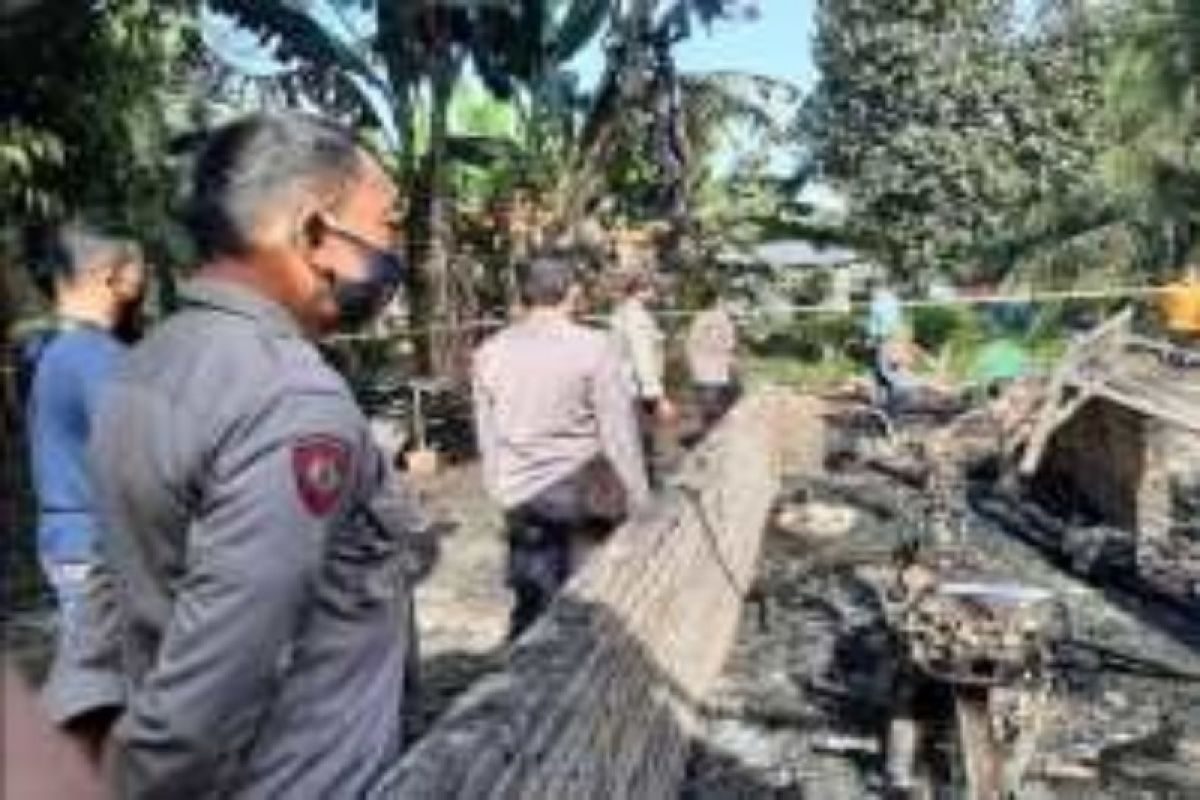 TV meledak, satu rumah terbakar di Tebing Tinggi