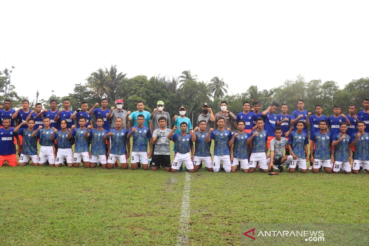 Bupati Bangka resmi buka kompetisi sepak bola Liga 3