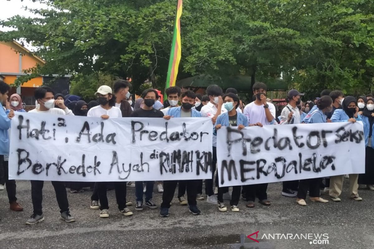 Unri bentuk tim pencari fakta terkait oknum dosen lecehkan mahasiswi du ruang dekan