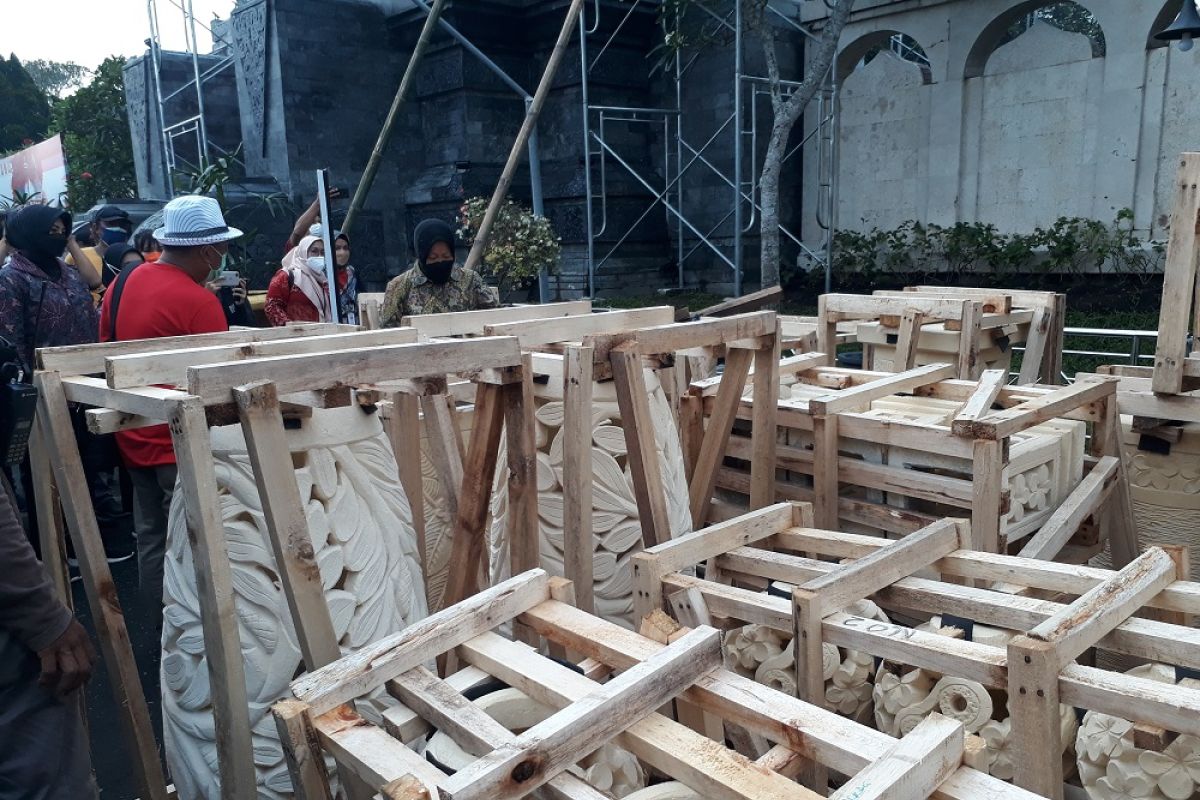 Mensos pantau langsung progres perbaikan makam Bung Karno