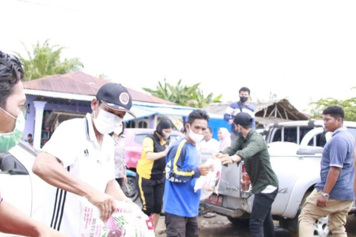 Pemkab Sergai salurkan  bantuan kepada warga terdampak banjir