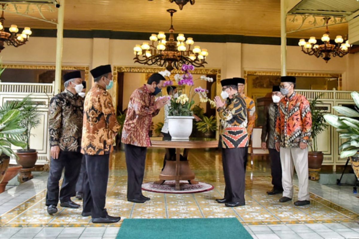 Ketua Majelis Syuro PKS menemui Sultan Hamengku Buwono X