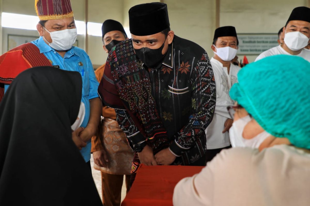 Wali Kota Medan galakkan vaksinasi bagi santri di pesantren