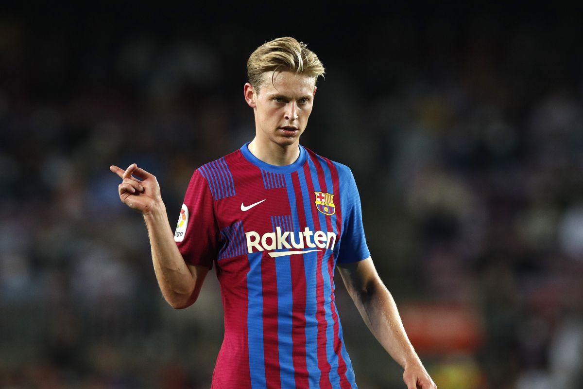 Frenkie de Jong sebut Barca  lupa cara main sepak bola di babak kedua