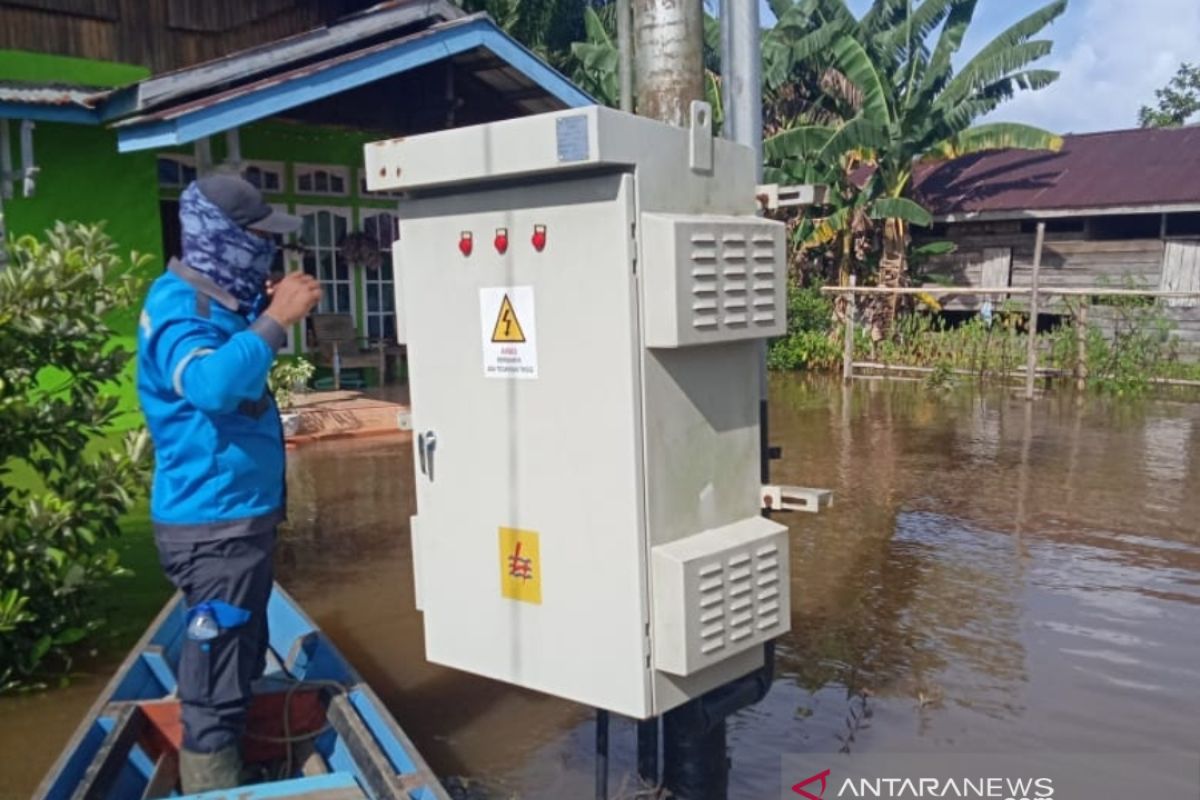 PLN Sanggau pulihkan listrik dari dampak banjir