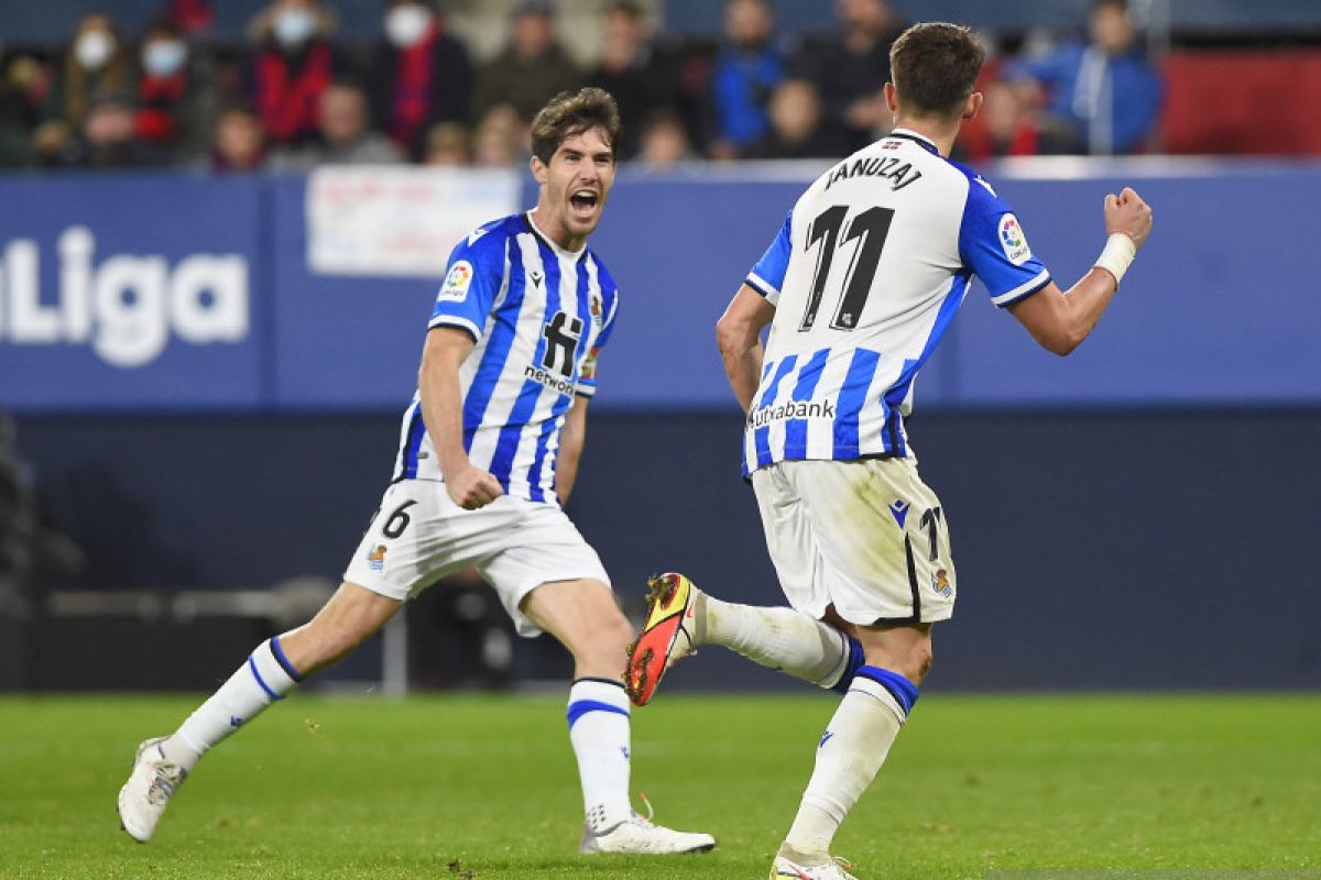 Kalahkan Osasuna 2-0,  Real Sociedad puncaki klasemen Liga Spanyol